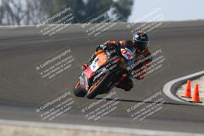 media/Nov-01-2025-TrackDaz (Sat) [[2b4d5192bc]]/B Group/1220pm (Turn 2 Outside)/